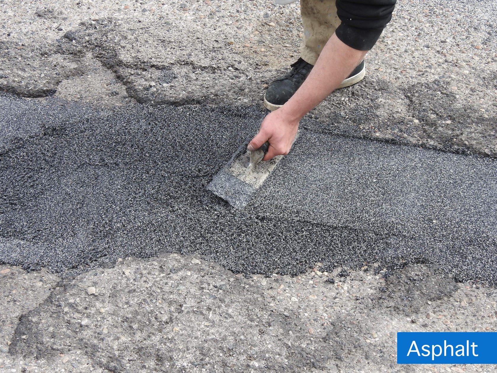 2Gallon Pave Patch Small Area Repair PerformanceDIY